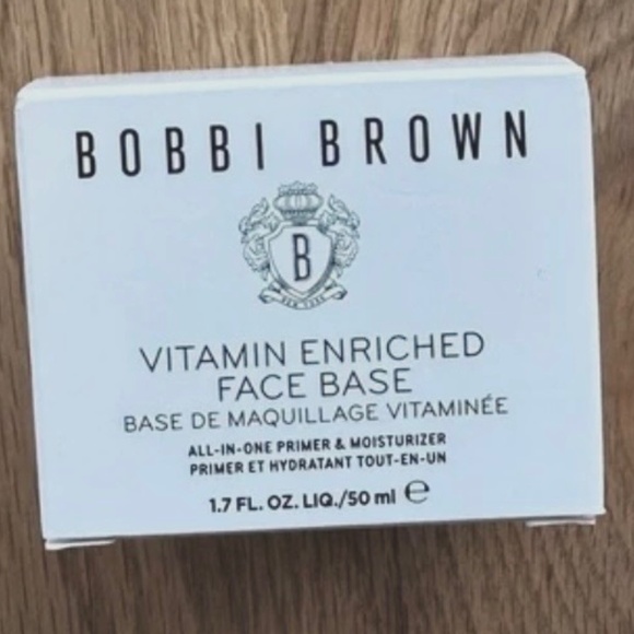 New Bobbi Brown Vitamin Enriched Face Base Moisturizer & Primer 1.75 Fl oz. 50ml - Picture 4 of 7